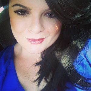 Meet your Posher, Duvia